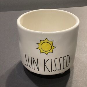 Rae Dunn Sun Kissed White and Yellow Planter